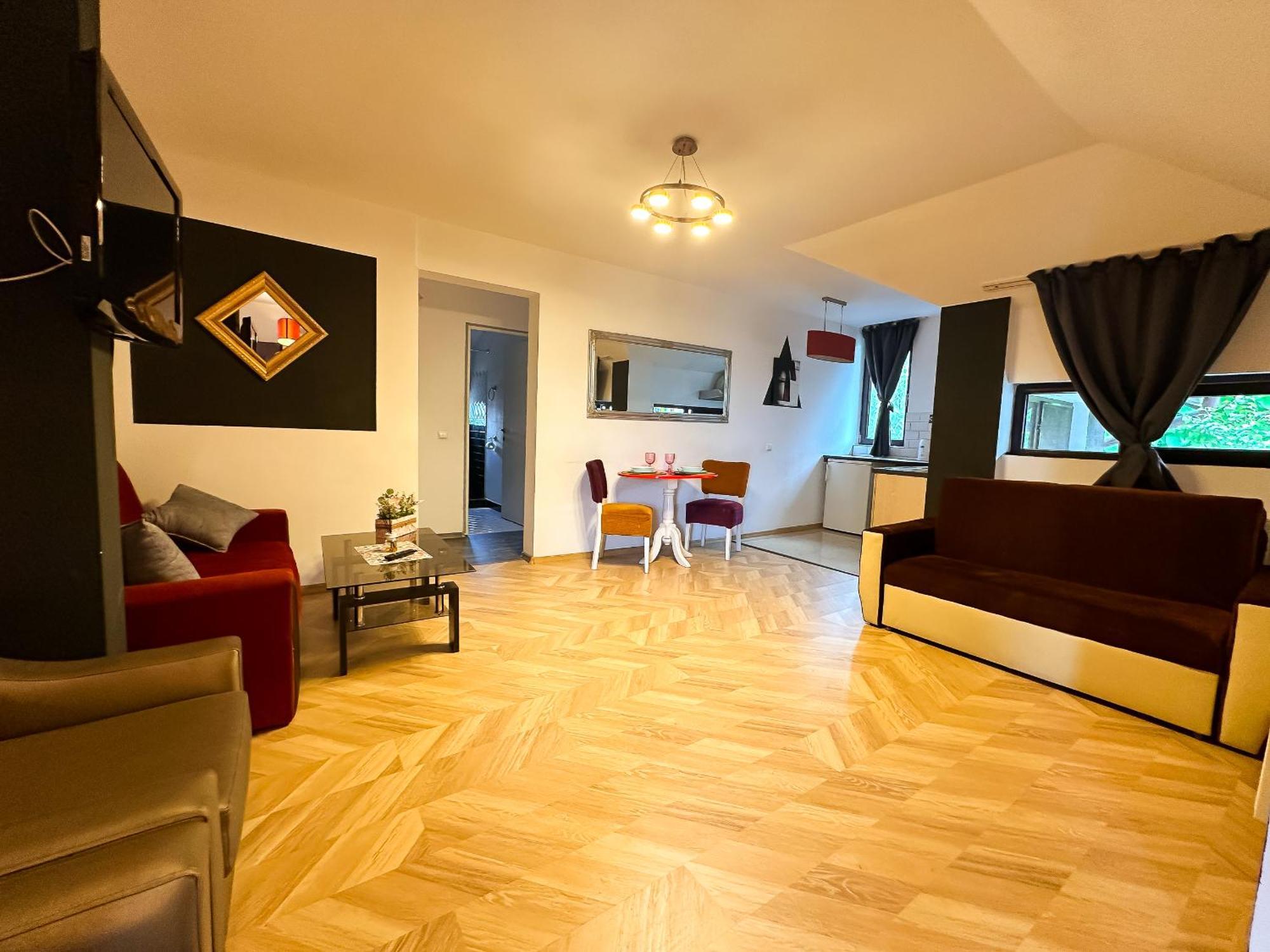 The Vintage - Wonderful Apartment In Best Location Craiova Exteriér fotografie